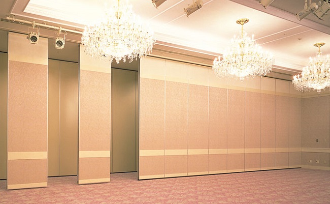 活動(dòng)隔斷墻