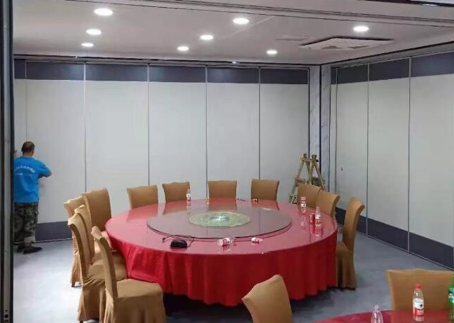 活動(dòng)隔斷屏風(fēng)